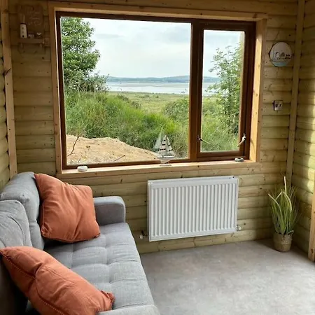Cosy By The Holiday home